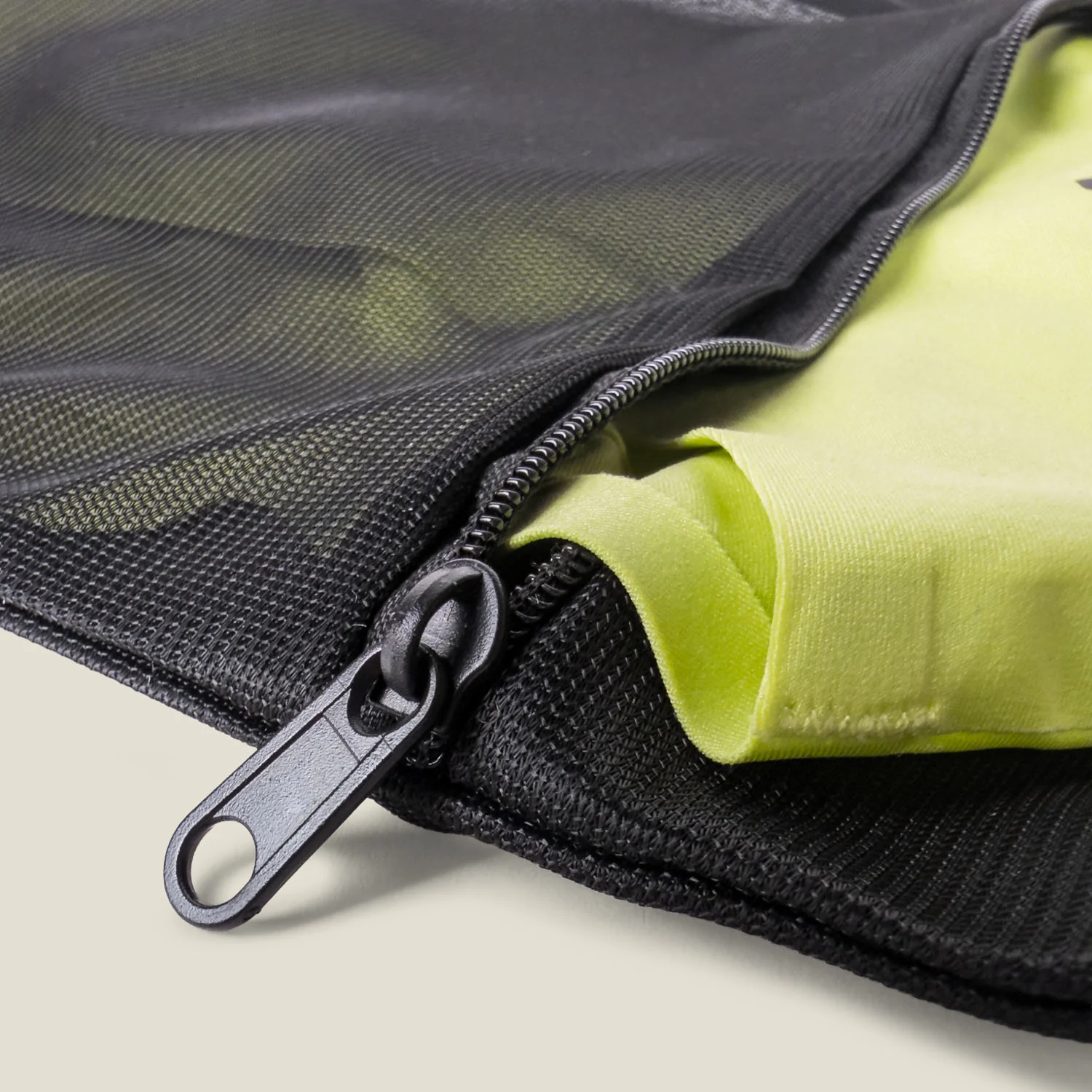 WUKA Mesh Laundry Bag - Image 4